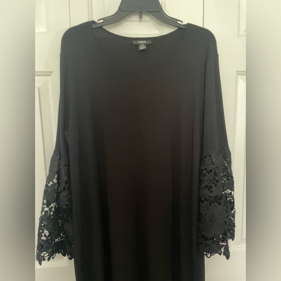 NWOT Alfani Black Shift Dress with Lace Bell Sleeves - Picture 2 of 10